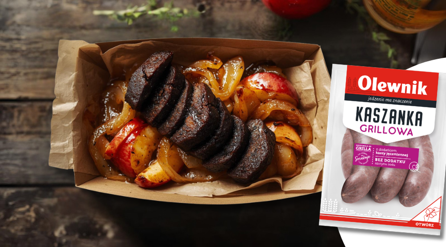 Grillowana kiełbasa z jabłkiem i cebulą